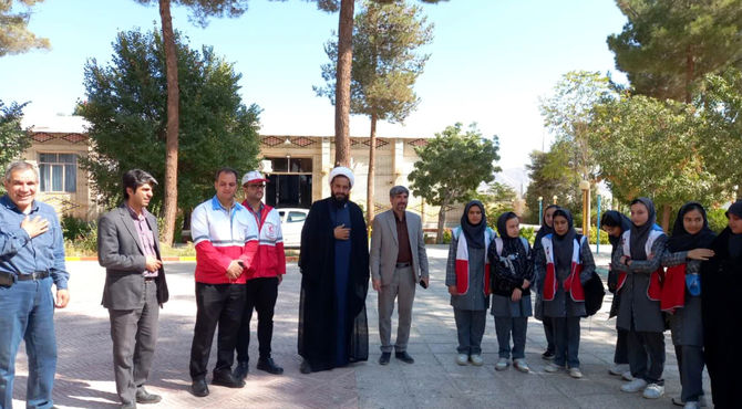 برگزاری اردوی فصلی "نورامید" در شهرستان آباده