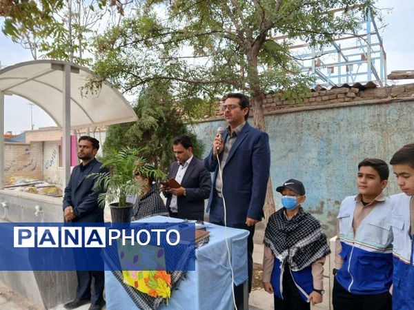 آغاز سال تحصیلی جدید در دبیرستان امید