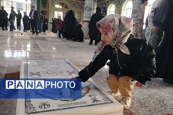 تشیع پیکرشهید گمنام خوش نام فاطمی