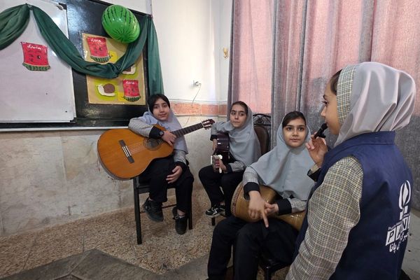 یلدا؛ پیوند شادی و فرهنگ در دبستان شهید آقچه‌لو 