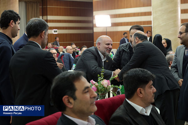 همایش مدیران بنگاه‌های اقتصادی در راستای حمایت از نهضت توسعه عدالت در فضاهای آموزشی و پرورشی مدرسه‌سازی