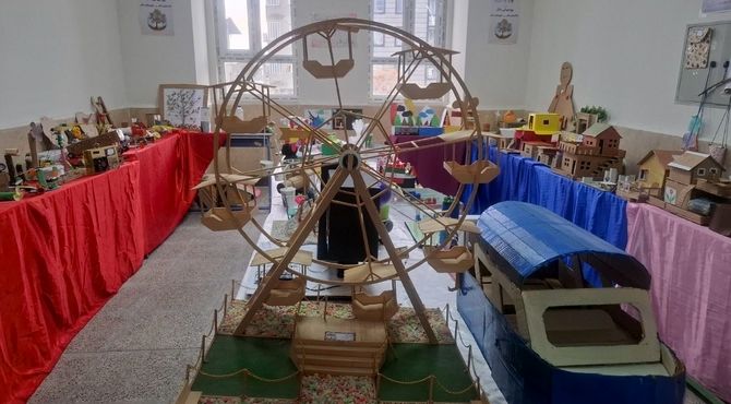 هفته پژوهش در مدرسه ولی محمدی شهرستان ملارد