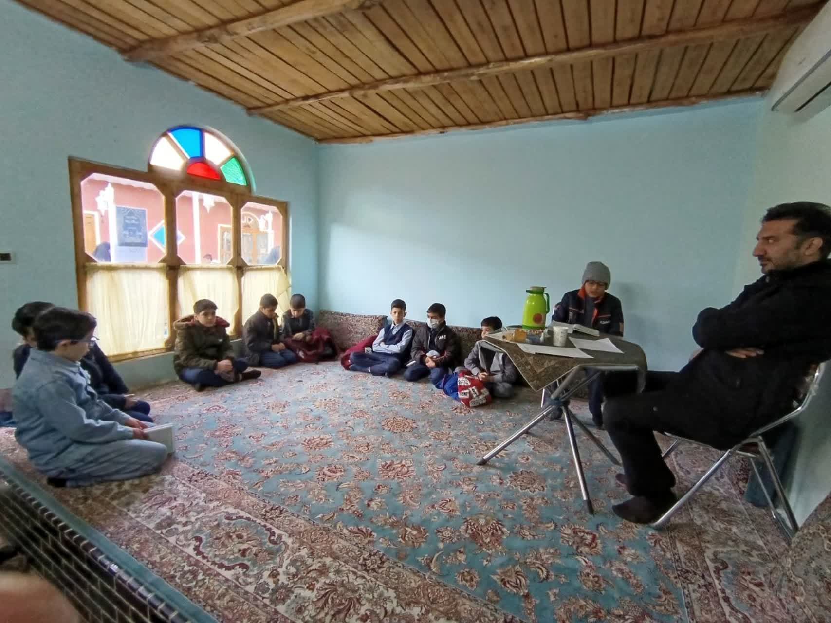 مسابقات قرآن، عترت و نماز دانش‌آموزان پسر دوره ابتدایی ناحیه ۷ مشهد مقدس در کانون سراج
