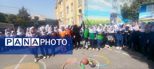  مسابقات ورزشی درون مدرسه‌ای به مناسبت هفته سلامت روان 