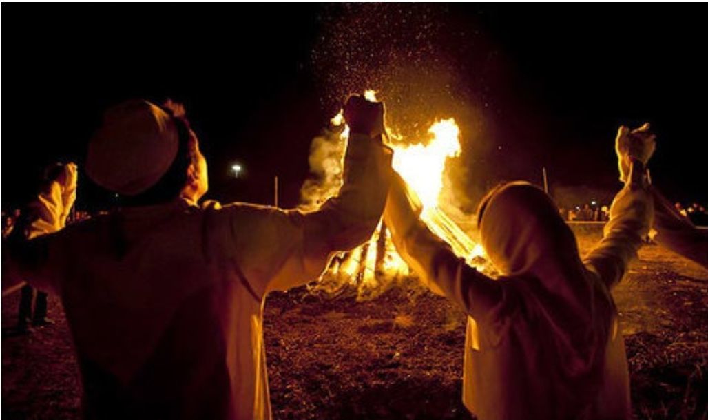 چهارشنبه سوری جشنی از مجموعه جشن ها و مناسبت های نوروزی ایرانی است