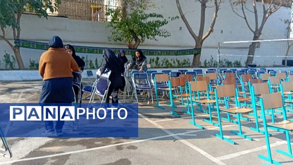 دبیرستان سیزده آبان میزبان شهید گمنام شد