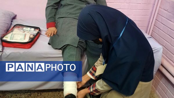 مانور زلزله در دبستان پنجم مهر