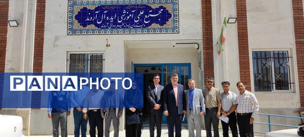 بازدید مدیرکل قرآن و عترت و نماز وزارت آموزش و پرورش از مدارس و دارالقرآن شیروان