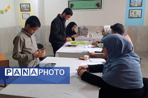 المپیاد رویش رقابتی مفرح و جذاب با حضور دانش‌آموزان  پسر مقطع متوسطه ناحیه ۳شیراز 
