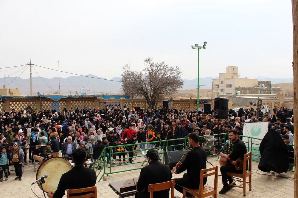 دهمین جشنواره سمنوی شهر درق 