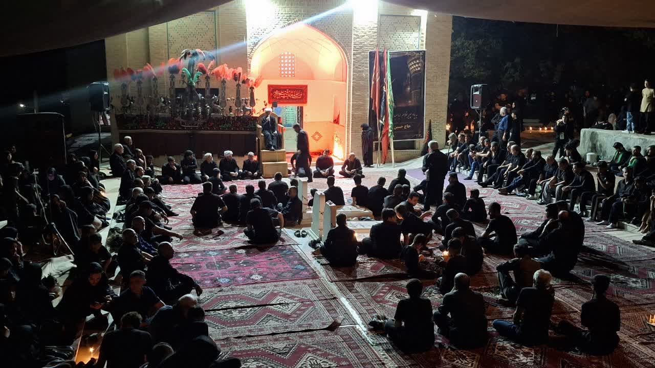 مراسم شام غریبان در روستای وشنوه قم