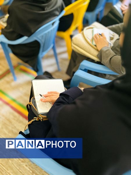 برگزاری روز دوم کارگاه توانا با حضور جمعی از مدیران و معلمان در سملقان
