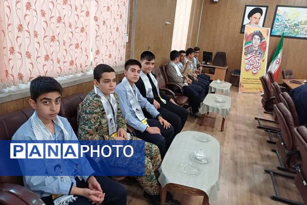 هفته بسیج دانش‌آموزی فرصتی مناسب برای جهاد تبیین 