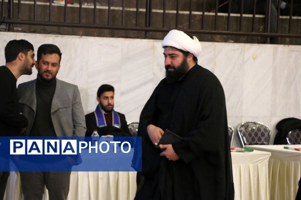 همایش «یاوران انقلاب، پیشتازان مقاومت» در قم-2