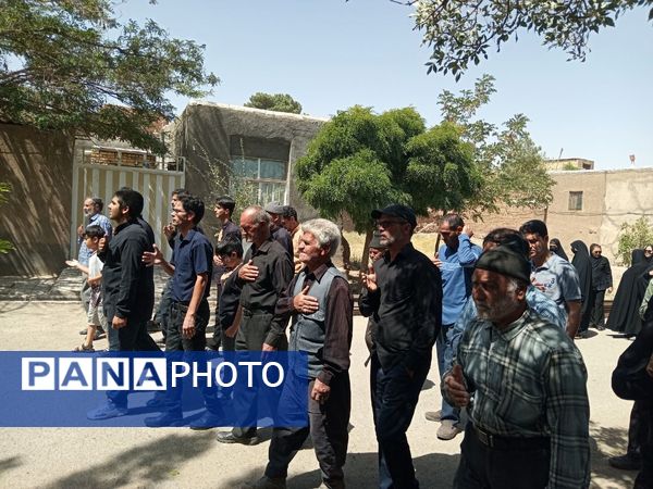 پیاده‌روی جاماندگان اربعین در شهر‌ رباطسنگ؛ دل‌هایی که از راه دور به کربلا رسیدند