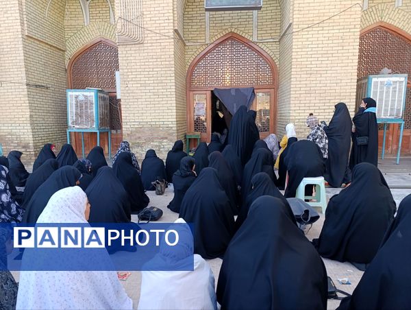 اولین نماز جمعه عبادی سیاسی ماه رجب در نیشابور 