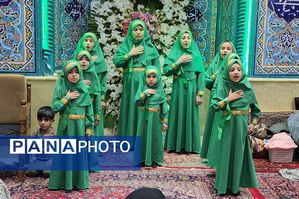 نوجوانان و جوانان در اعتکاف مسجد امام موسی کاظم (ع) گرد هم آمدند