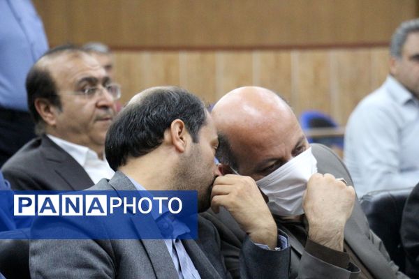 شروع تازه با شوت فوتبالیست‌های نوجوان 
