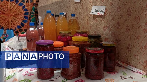 نمایشگاه «اقتصاد مقاومتی» شهرستان بن 