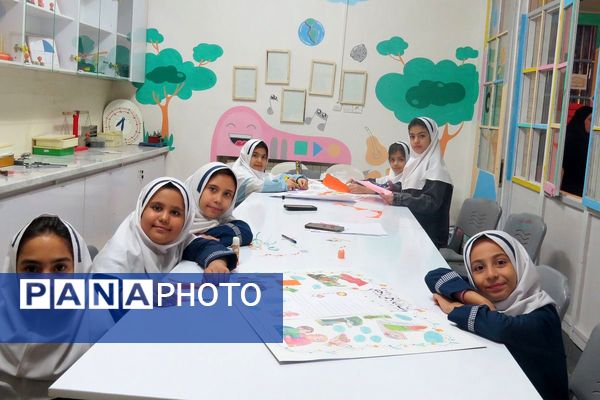 طنین هفته کتاب در دبستان وحیدکیهانی