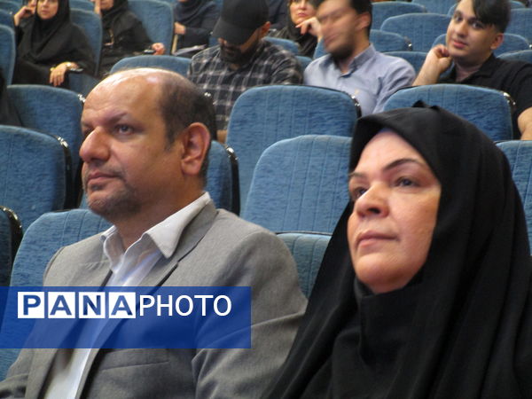 برگزاری جلسه آموزشی مشاوران استان البرز با محور تبیین برنامه‌های حوزه مشاوره در کانون شهید فهمیده کرج