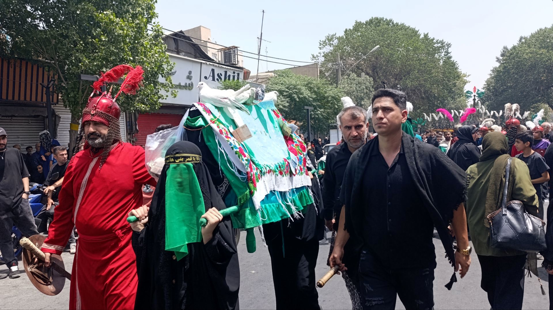 دارالشهدای تهران در سوگ سیدالشهدا(ع) به عزا نشست