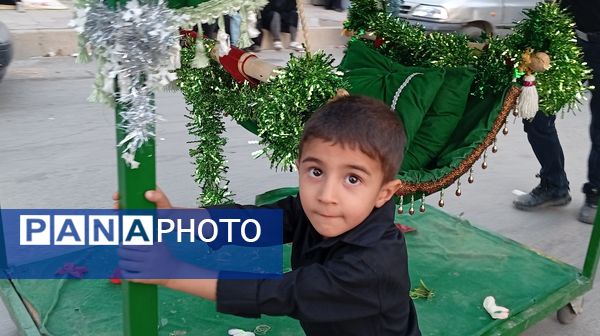 عزاداری کودکان به عشق امام حسین (ع) 