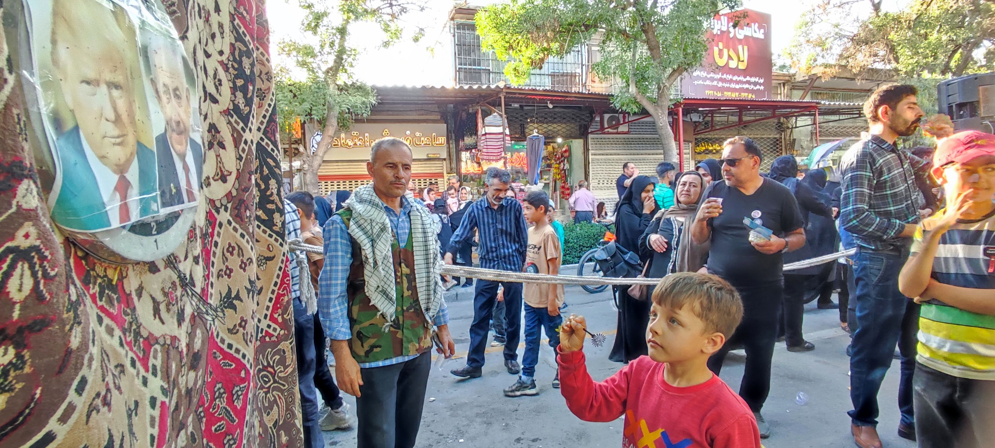 برگزاری مسابقات دارت در موکب‌های جشن غدیر در شهرستان شیروان
