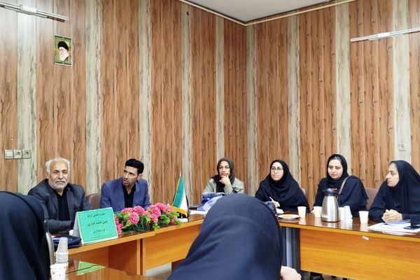 جلسه تعیین قیمت فرم مدارس فاروج 