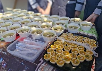 عطر آش و حلوا در سوگ بانوی دو عالم