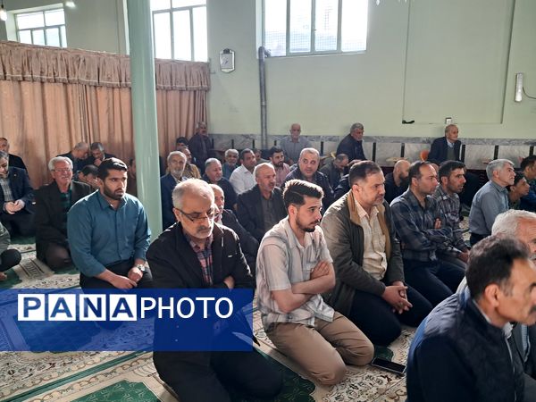 اقامه نماز عید سعید فطر در مسجد جامع جمنان قائمشهر