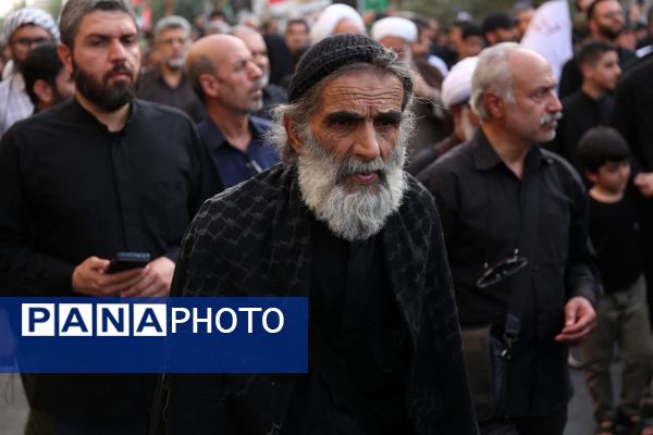 اعلام انزجار مردم قم از یاوه گویی‌های استکبار جهانی با راهپیمایی «عهد خون»