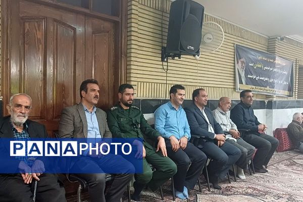 محفل انس با قرآن کریم با حضور پرشور دانش‌آموزان شهر آبسرد شهرستان دماوند