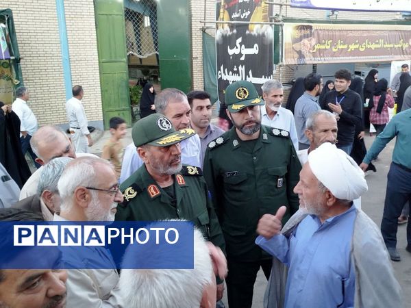  بازدید مدیرکل بنیاد حفظ آثار و نشر ارزش های دفاع مقدس خراسان رضوی از نمایشگاه  کنگره ملی شهید مدرس (ره) 