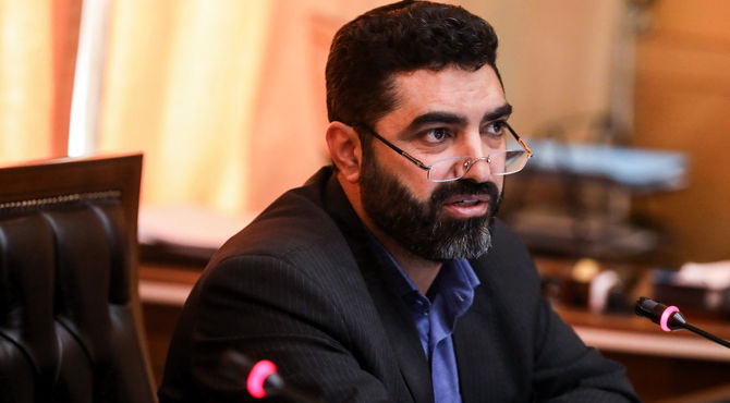 ساخت ۲۸۰۰ زمین چمن در مدارس / لزوم نقش‌آفرینی نوجوانان در حل مسائل جامعه