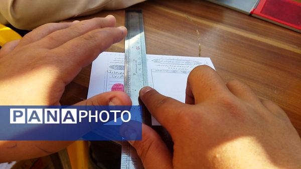 انتخابات شورای دانش آموزی در دبیرستان شاهد ابوذر غفاری نیشابور 