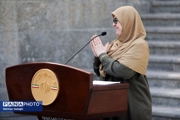 حاشیه جلسه هیات دولت - ۲ مهر