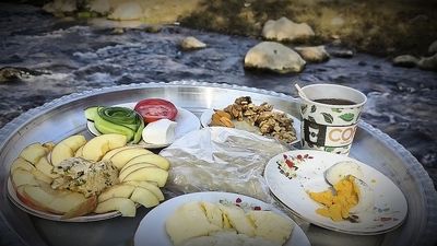 صبحانه سلامت آموزشگاه پاسداران عفت چلدان
