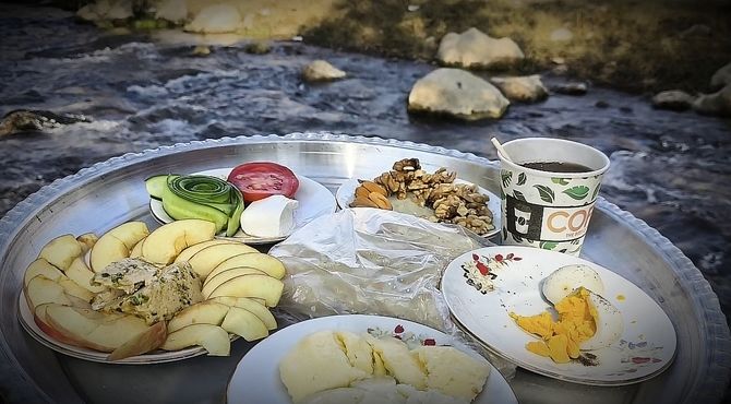 صبحانه سلامت آموزشگاه پاسداران عفت چلدان