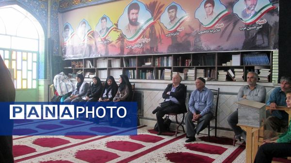 جلسه آگاهی‌بخشی آسیب‌های اجتماعی برای والدین