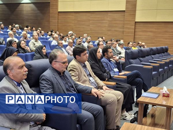 گردهمایی توانمندسازی مدیران مدارس شهرستان سمنان