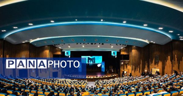 آیینه‌ تلاش کارمندان دانشگاه فردوسی مشهد(۲)