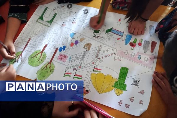 برگزاری حلقه قرآن و ایستگاه نقاشی به‌مناسبت هفته کودک همزمان با نماز جمعه در داریون 