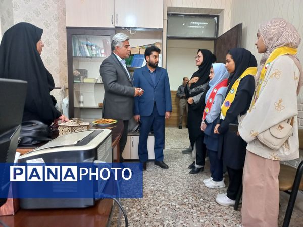 جلسه هم‌اندیشی جهت برنامه ریزی پویش های ناحیه ۶ مشهد به مناسبت هفته وحدت 