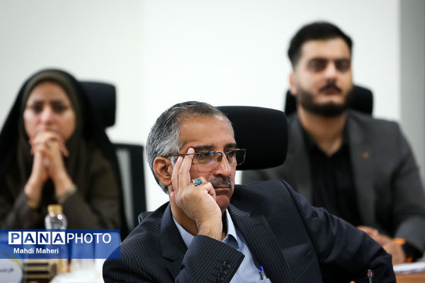 همایش آموزشی توجیهی کارشناس مسئولان امور شوراهای آموزش و پرورش و آموزش از راه دور استان‌های سراسر کشور