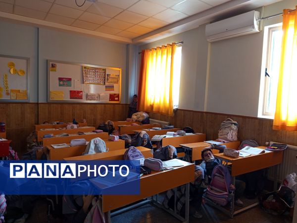 مانور زلزله در دبستان مصلی نژاد حضرت زینب(س)