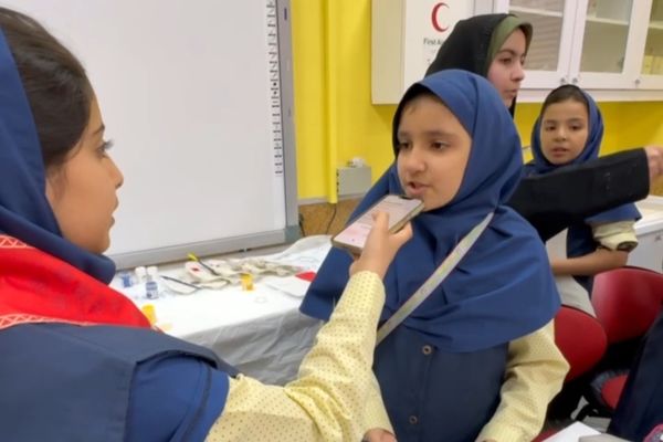 شکوفایی استعدادهای هنری دانش آموزان پایه چهارم دبستان آرمینه مصلی نژاد