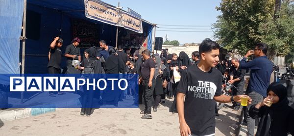 مراسم جاماندگان اربعین در شهرستان نیشابور همراه با برنامه های متنوع برگزار شد 