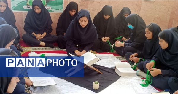 گرامیداشت مقام والای حضرت زهرا (س) در دبیرستان آسیه رضوان