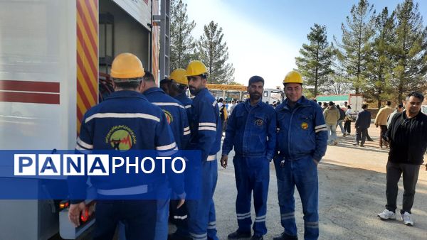 مانور سراسری زلزله در دبیرستان  پسرانه عشایر یاسوج 